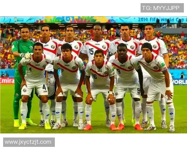 美国12号足球明星的传奇之路与未来发展展望 美国12号足球明星的传奇之路与未来发展展望